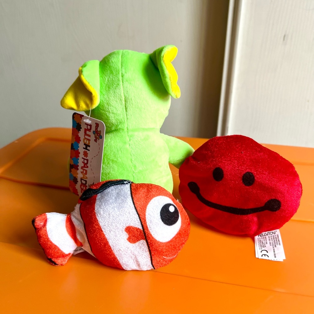 Cute plush bundle - Picture 2 of 3